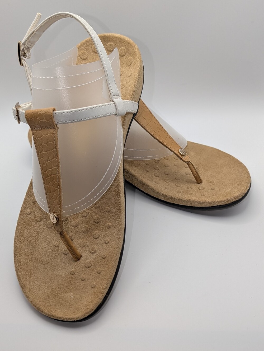 Vionic Angela Toe Post Slingback Sandals, Size 8, White and Tan